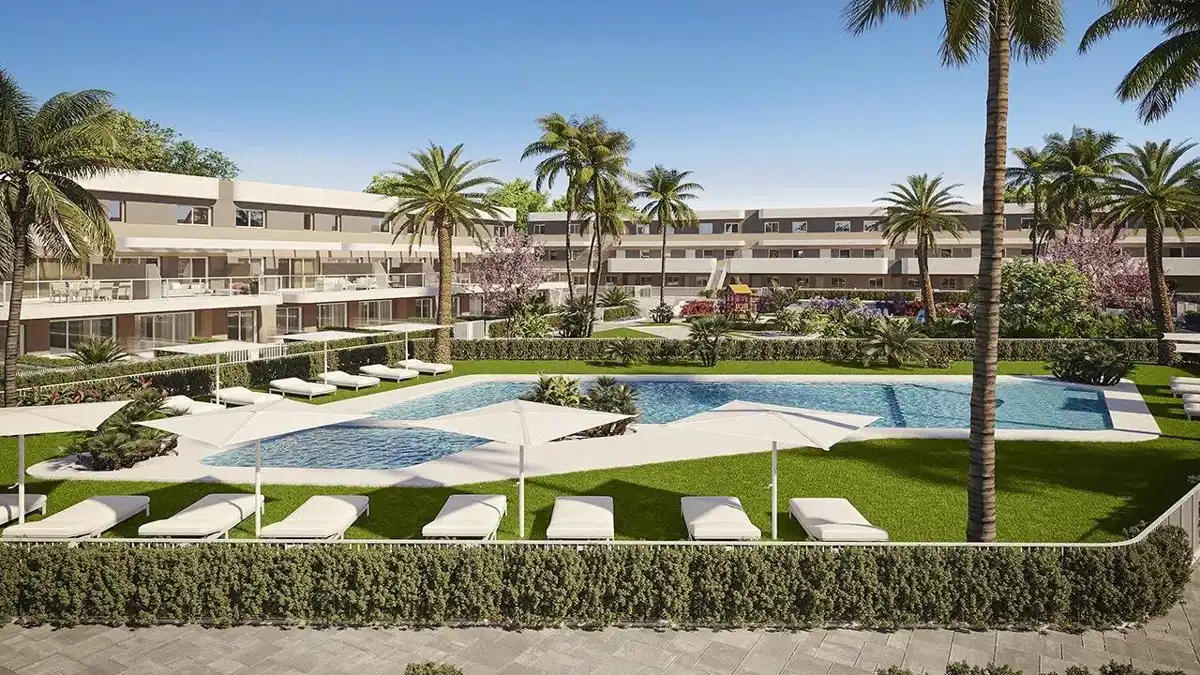 Golf · 2-Bedroom, 2-Bathroom Ground Floor Apartment with Private Garden in Alenda Golf, Alicante